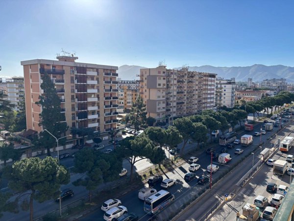 appartamento in affitto ad Edolo in zona Vico