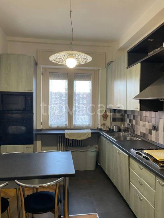 appartamento in affitto ad Edolo in zona Vico