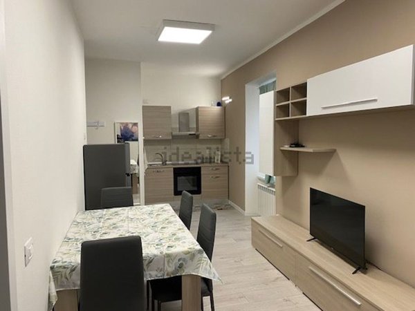 appartamento in affitto ad Edolo in zona Vico