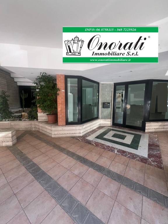 ufficio in affitto ad Edolo in zona Vico