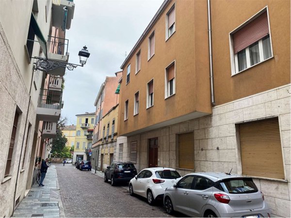 appartamento in affitto ad Edolo in zona Vico