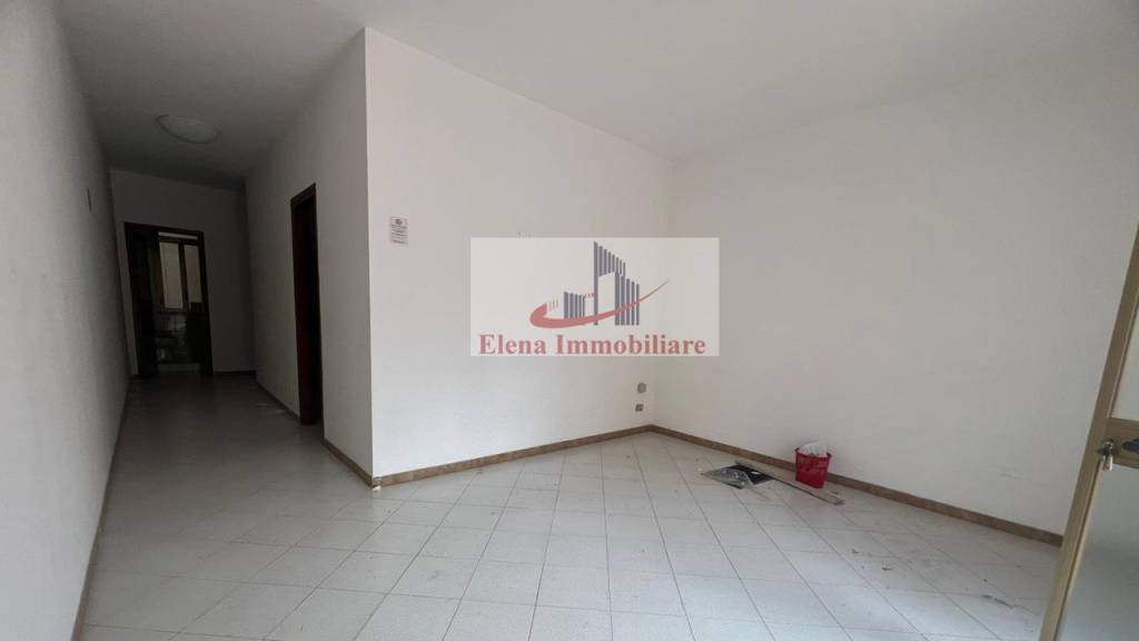 ufficio in affitto ad Edolo in zona Vico