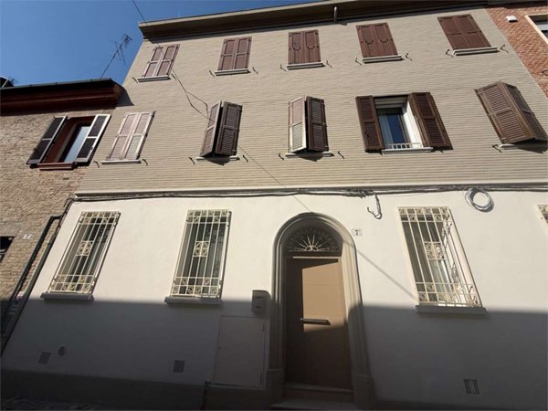 appartamento in affitto ad Edolo in zona Vico