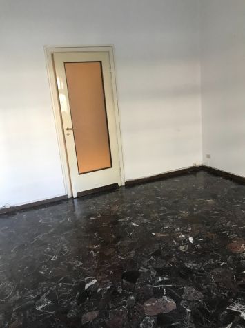 ufficio in affitto ad Edolo in zona Vico