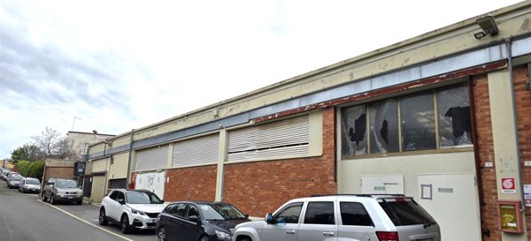 locale commerciale in affitto ad Edolo in zona Vico