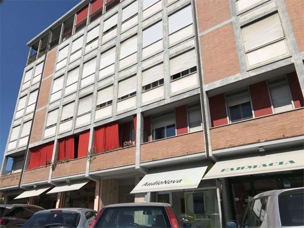 appartamento in affitto ad Edolo in zona Vico