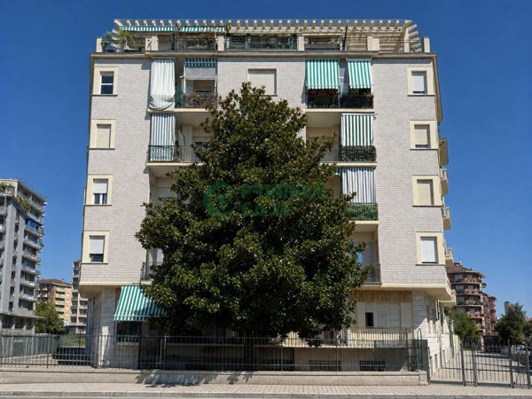 appartamento in affitto ad Edolo in zona Vico