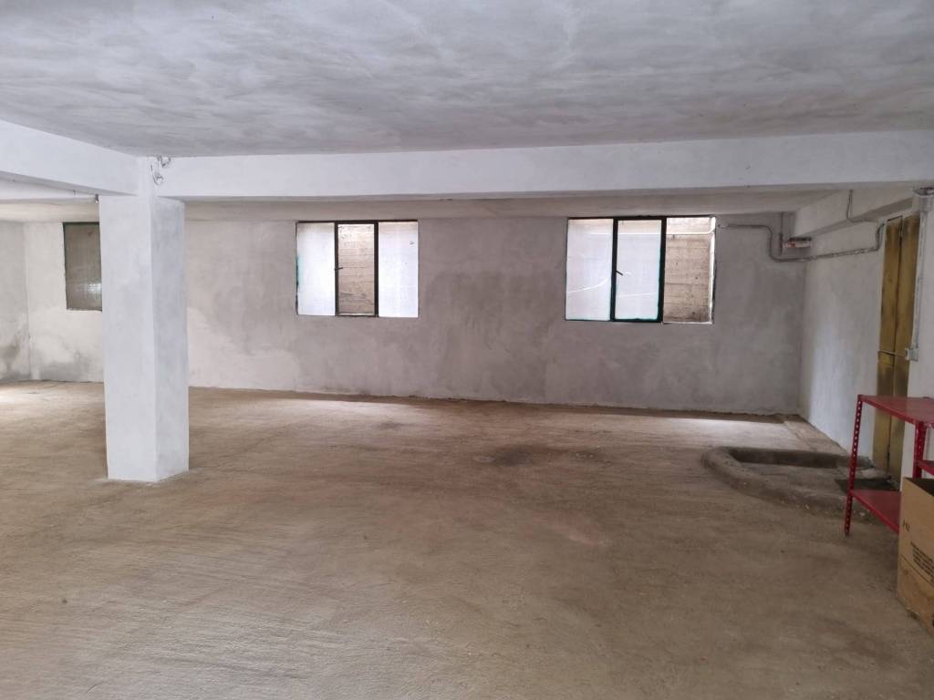 locale commerciale in affitto ad Erbusco