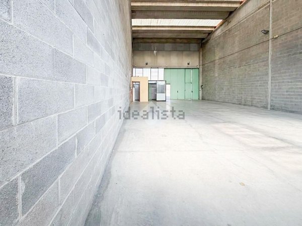 ufficio in affitto ad Erbusco in zona Zocco
