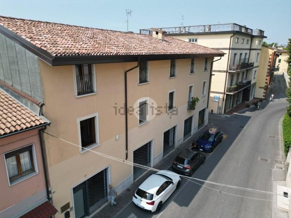 locale commerciale in affitto a Flero in zona Pietra del Gallo