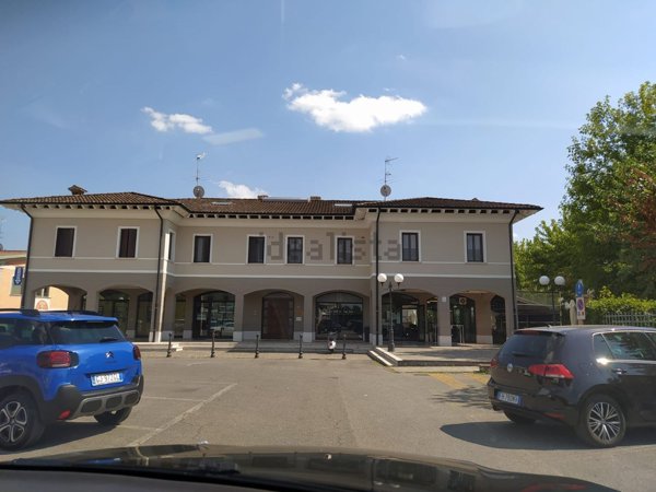 negozio in affitto a Gambara