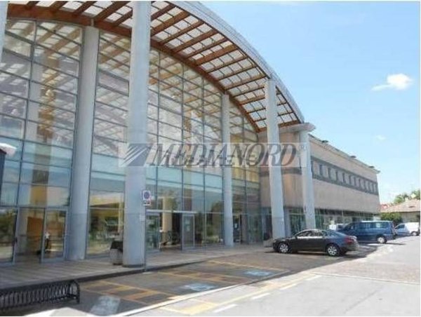 negozio in affitto a Gambara