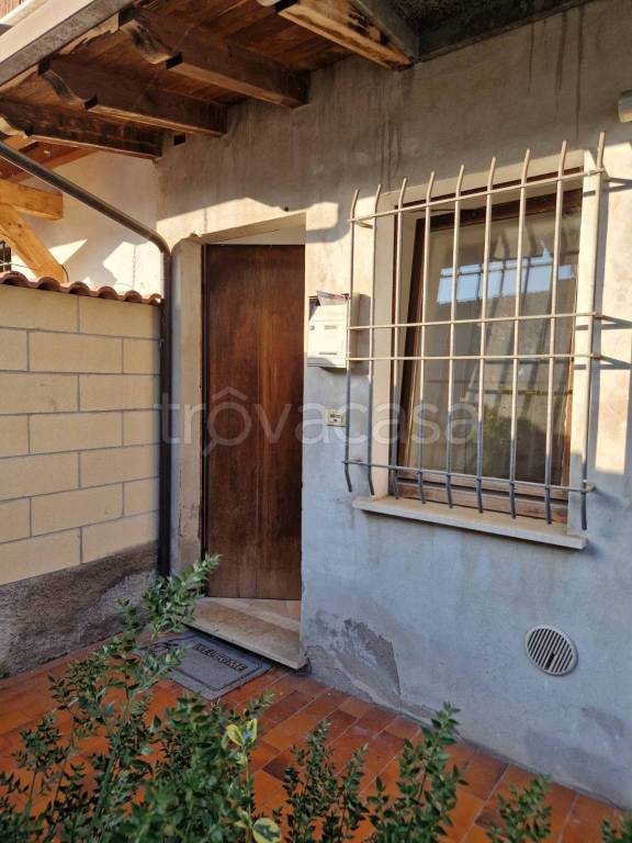 appartamento in affitto a Gambara