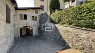 appartamento in affitto a Gardone Riviera in zona Fasano