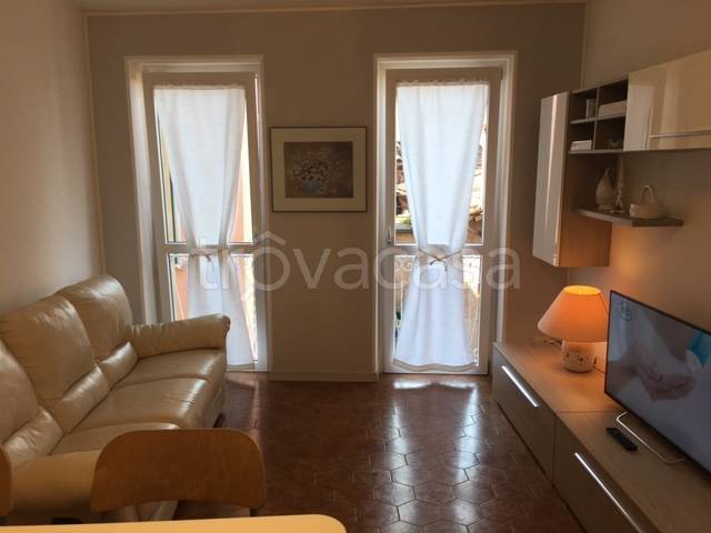 appartamento in affitto a Gardone Riviera