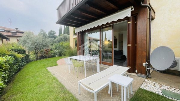 appartamento in affitto a Gardone Riviera in zona Fasano