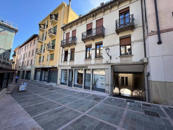 appartamento in affitto a Gardone Riviera