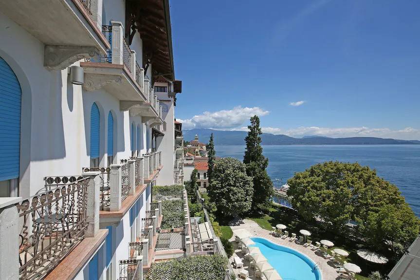 appartamento in affitto a Gardone Riviera in zona Fasano