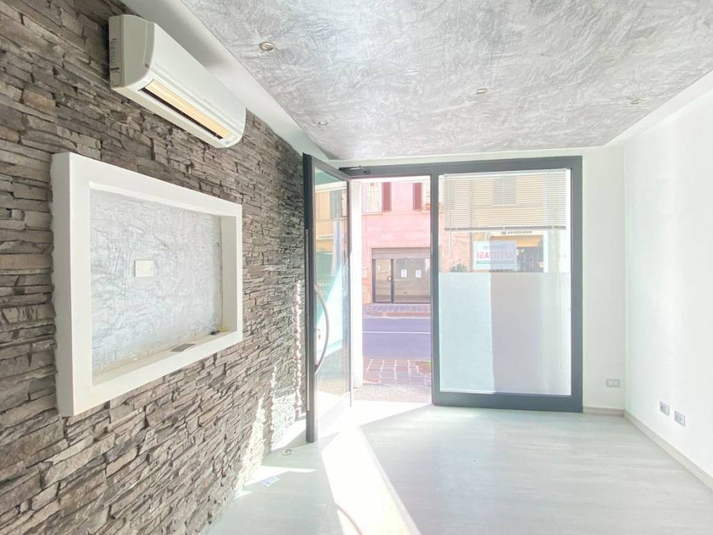 negozio in affitto a Gavardo in zona Sopraponte