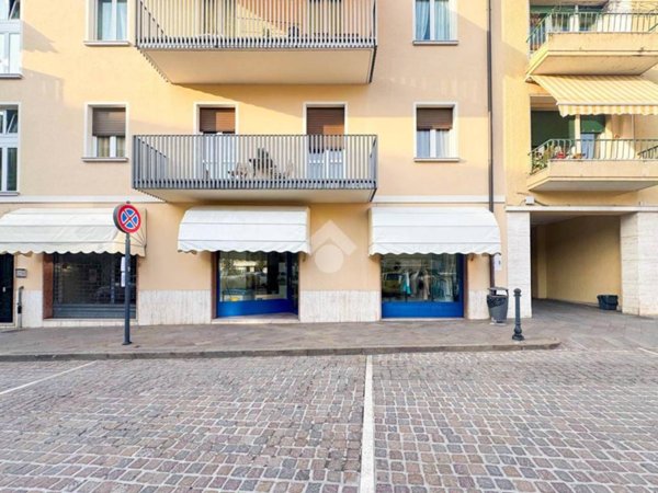 negozio in affitto a Gavardo in zona Sopraponte