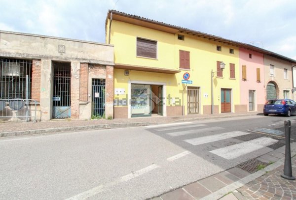 negozio in affitto a Ghedi