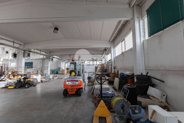 capannone in affitto a Ghedi