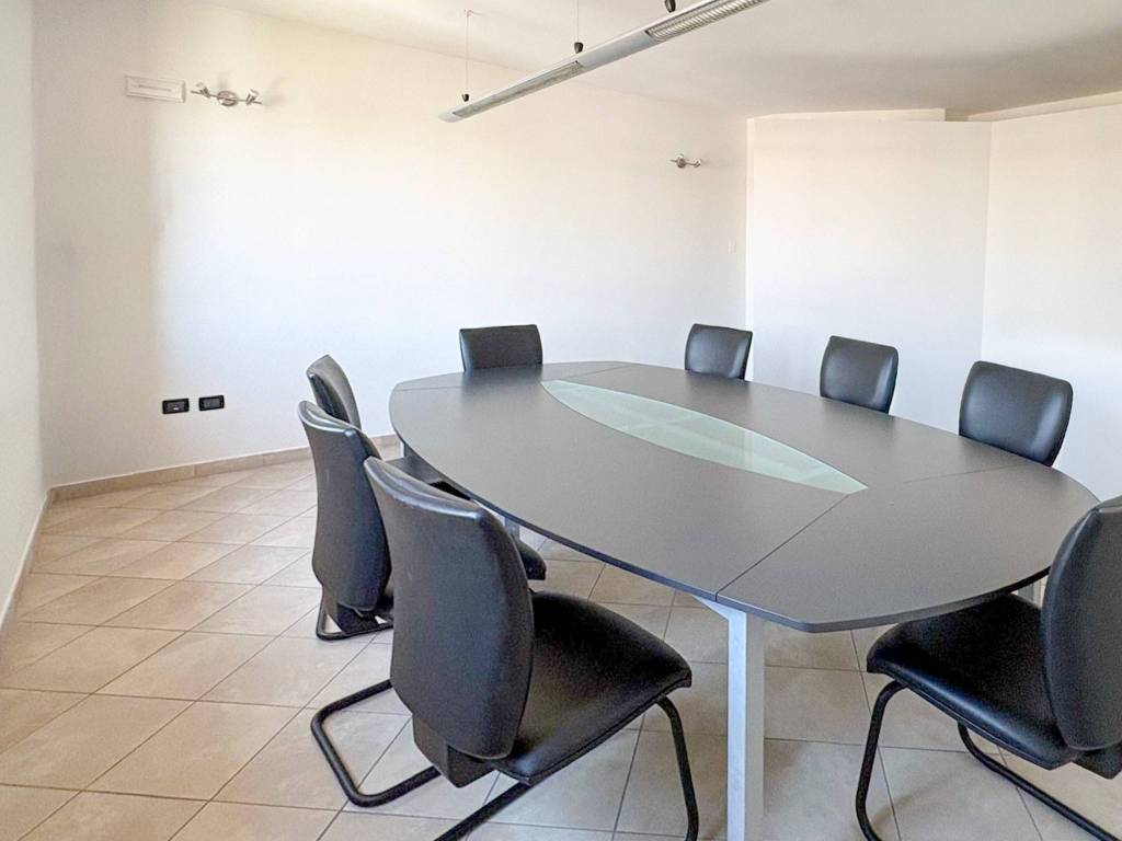 ufficio in affitto a Ghedi