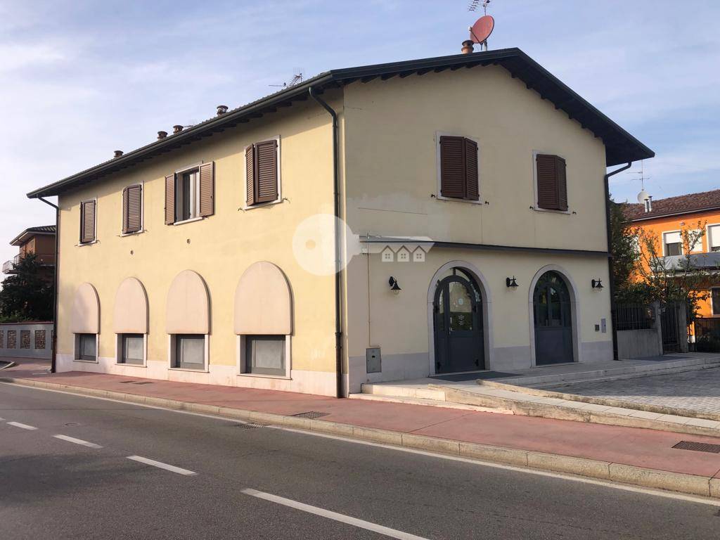 locale commerciale in affitto a Ghedi in zona Belvedere