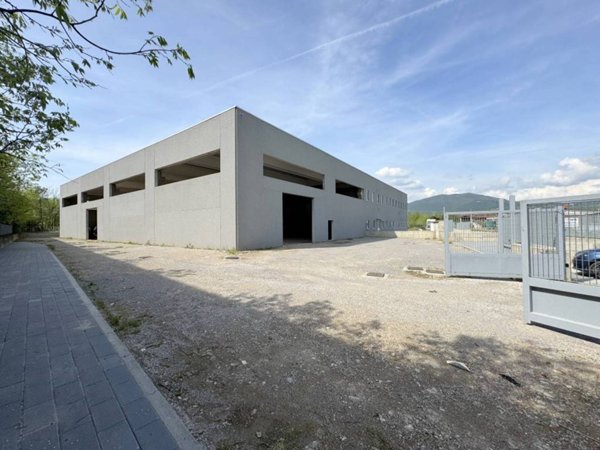 locale commerciale in affitto a Gussago in zona Piazza