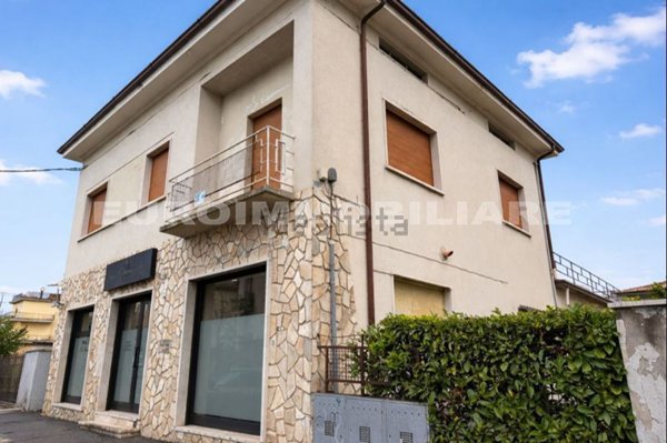 ufficio in affitto a Gussago in zona Piazza