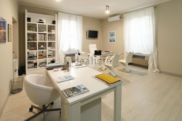 ufficio in affitto a Gussago in zona Sale di Gussago
