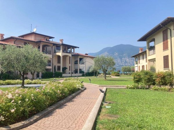appartamento in affitto ad Iseo