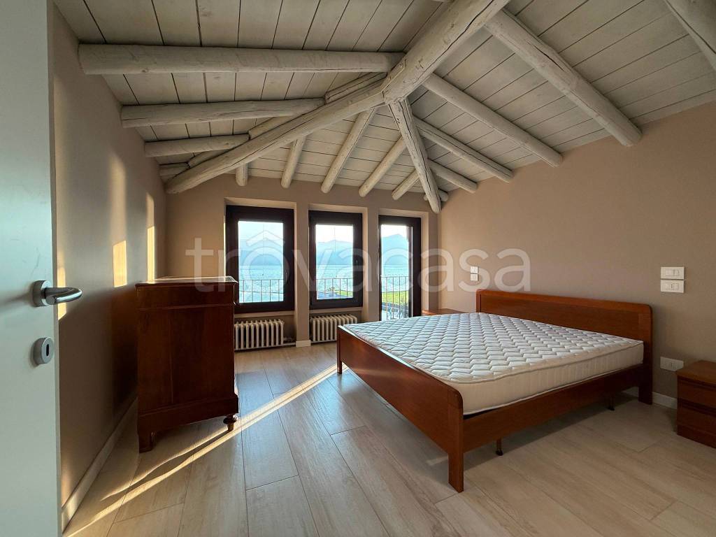 appartamento in affitto ad Iseo