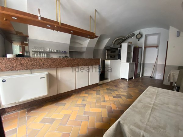 negozio in affitto ad Iseo