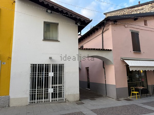 ufficio in affitto ad Iseo