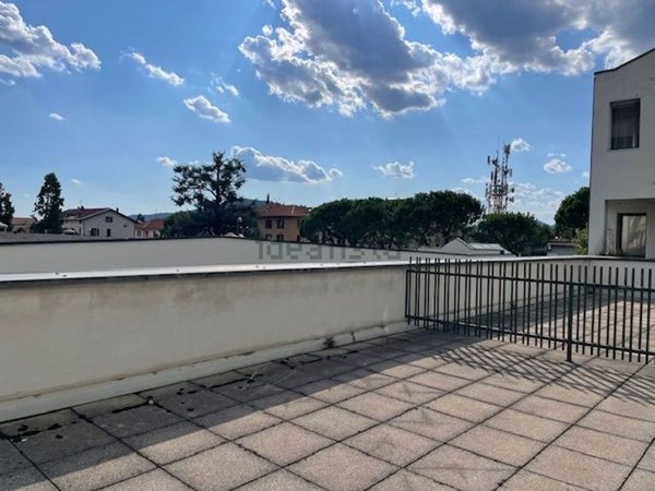 ufficio in affitto ad Iseo