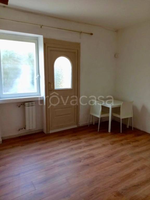 appartamento in affitto ad Iseo