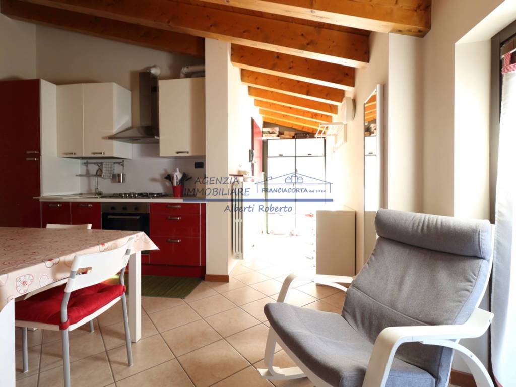 appartamento in affitto ad Iseo