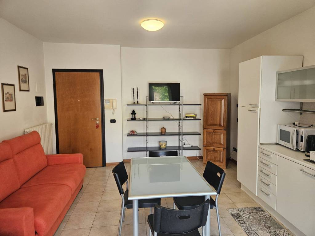 appartamento in affitto ad Iseo