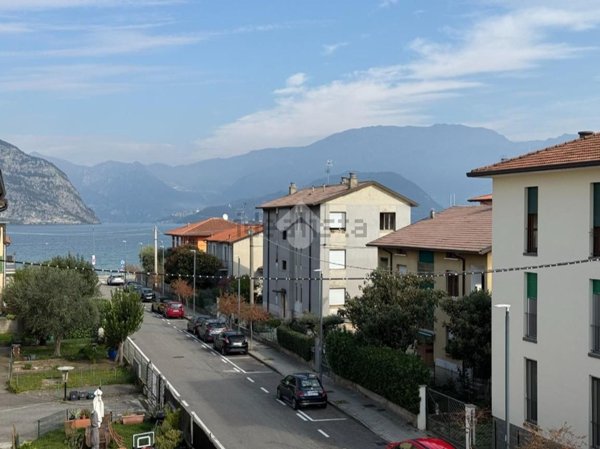 appartamento in affitto ad Iseo