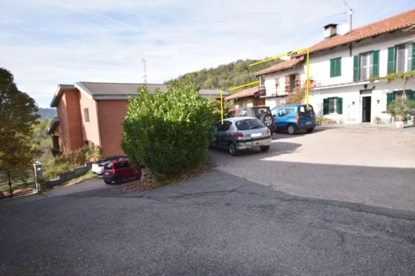 pentavano in affitto a Castiglione Torinese in zona Cordova
