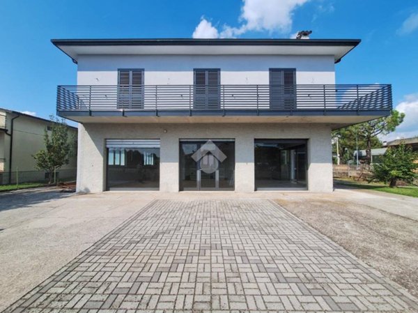 negozio in affitto a Leno