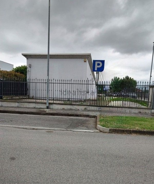 ufficio in affitto a Leno