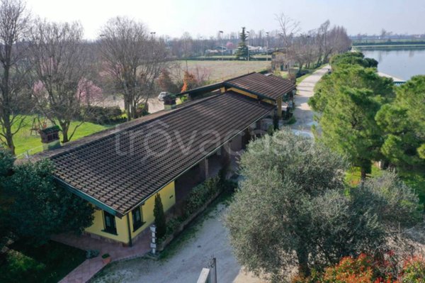 negozio in affitto a Leno