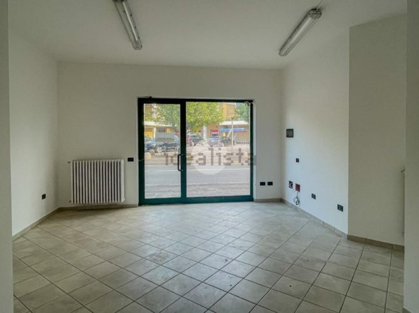 ufficio in affitto a Lograto
