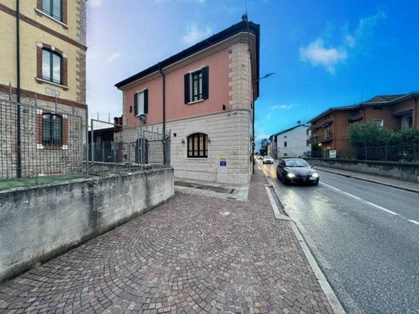 negozio in affitto a Lograto