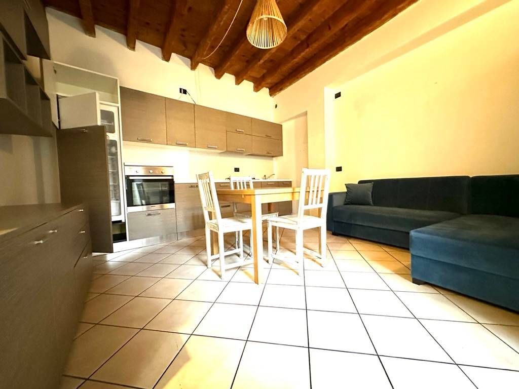 appartamento in affitto a Lonato del Garda
