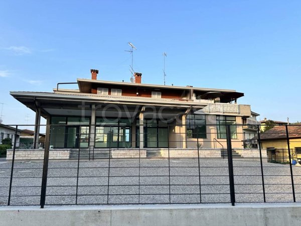 negozio in affitto a Lonato del Garda