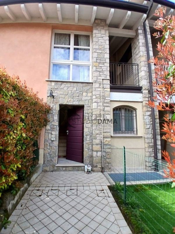 appartamento in affitto a Lonato del Garda in zona Centenaro