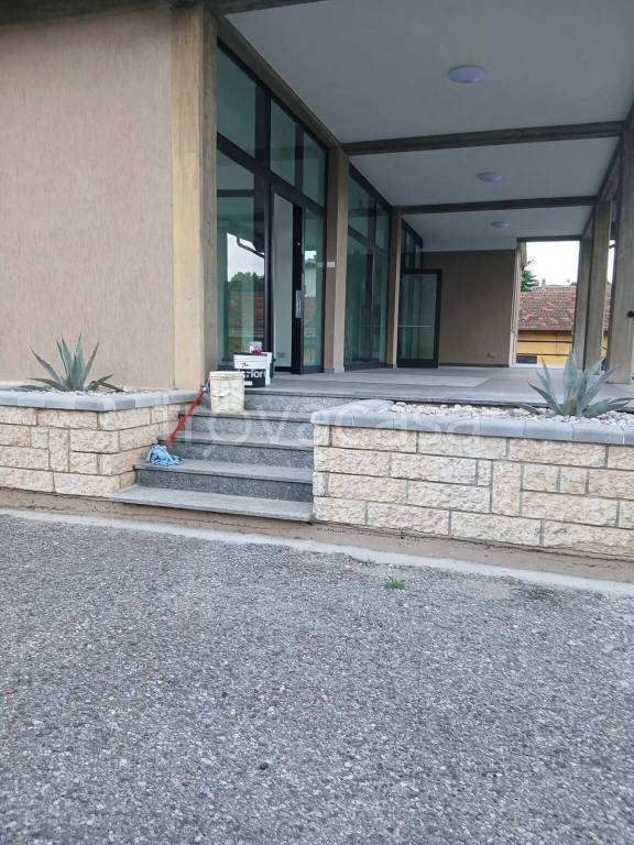 ufficio in affitto a Lonato del Garda